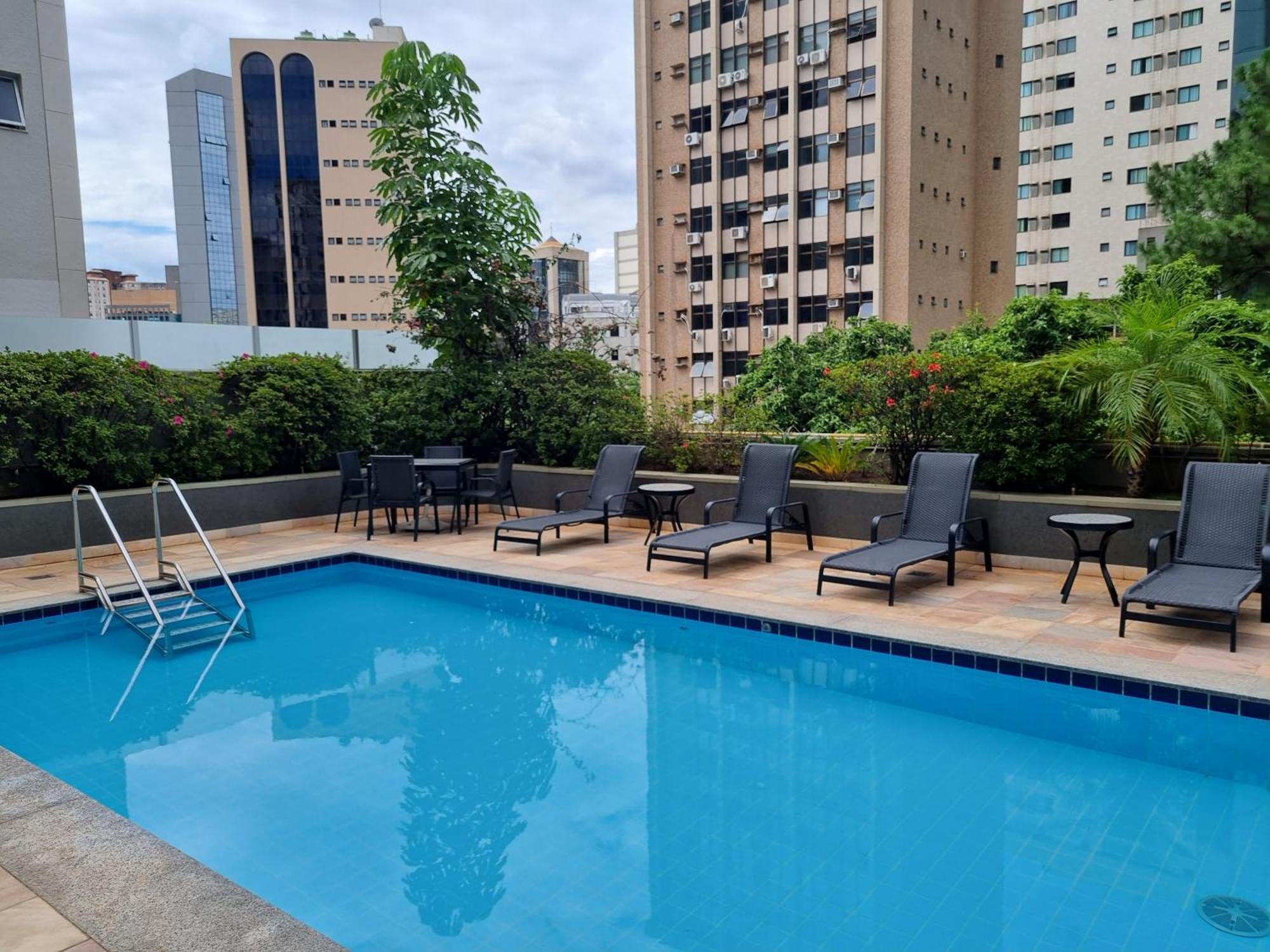 Max Savassi Prime Aparthotel Бело Оризонти Екстериор снимка